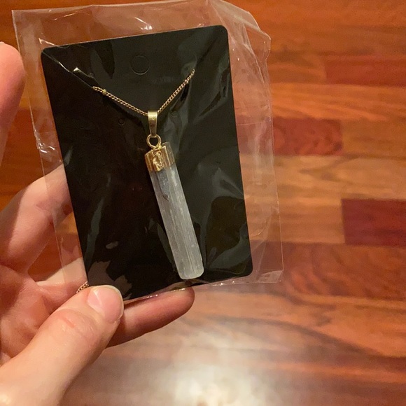 White selenite necklace ✨ gold chain - Picture 3 of 6